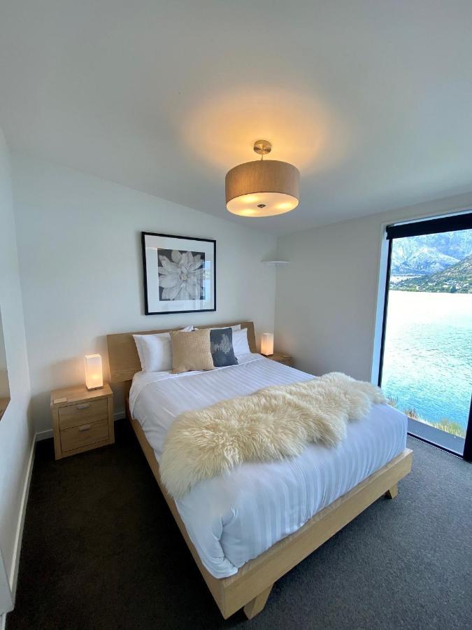 'LakeLife' Lake Front Apartment Queenstown Buitenkant foto