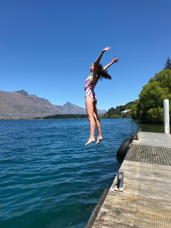 'LakeLife' Lake Front Apartment Queenstown Buitenkant foto