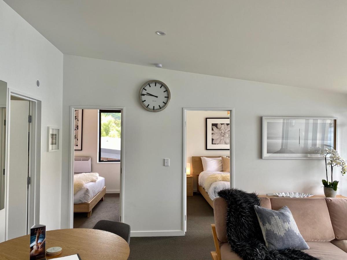 'LakeLife' Lake Front Apartment Queenstown Buitenkant foto